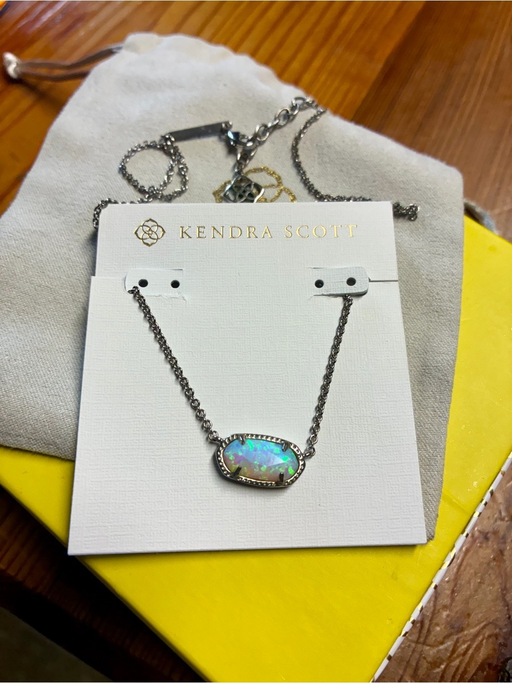 Kendra Scott silver Elisa necklace in white Kyocera opal